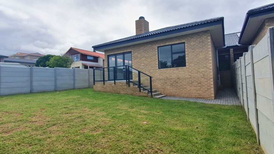 3 Bedroom Property for Sale in Dana Bay Western Cape